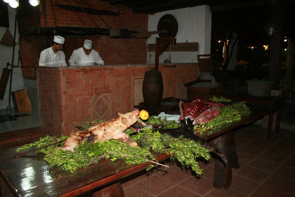 Tanit Hotel Villaggio Ristorante Carbonia Esterno foto