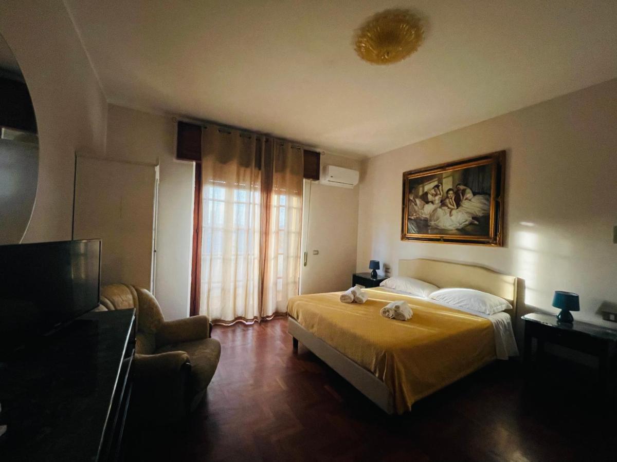 Tanit Hotel Villaggio Ristorante Carbonia Esterno foto