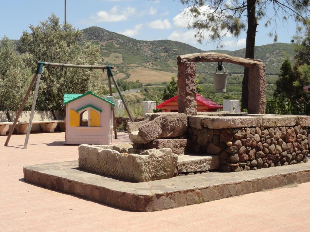 Tanit Hotel Villaggio Ristorante Carbonia Esterno foto